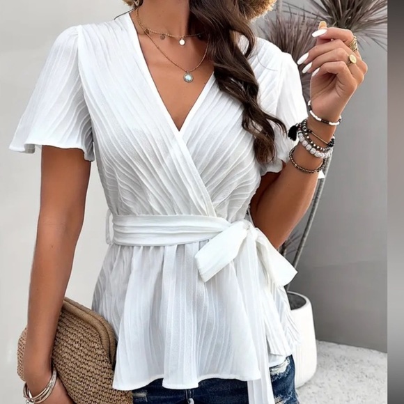 White Short Sleeve Belted Ruffle Hem Blouse - Picture 1 of 8